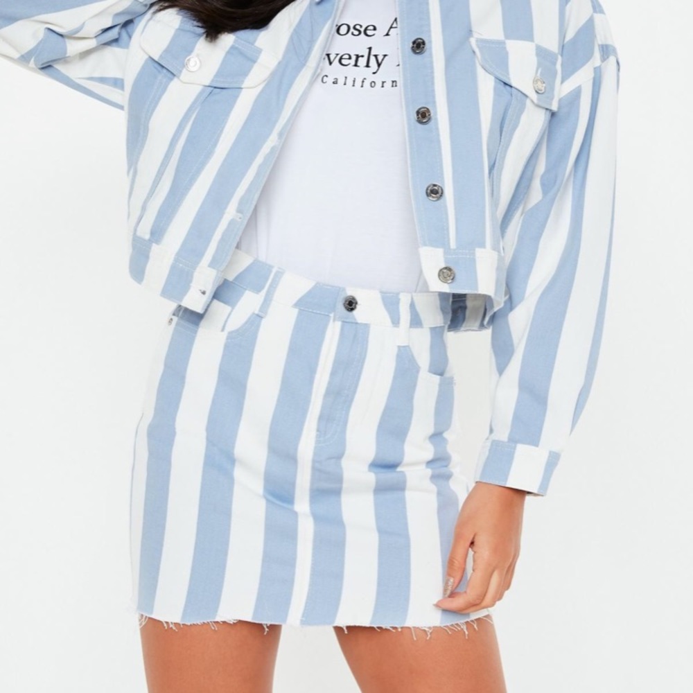 BRAND NEW Missguided denim mini skirt